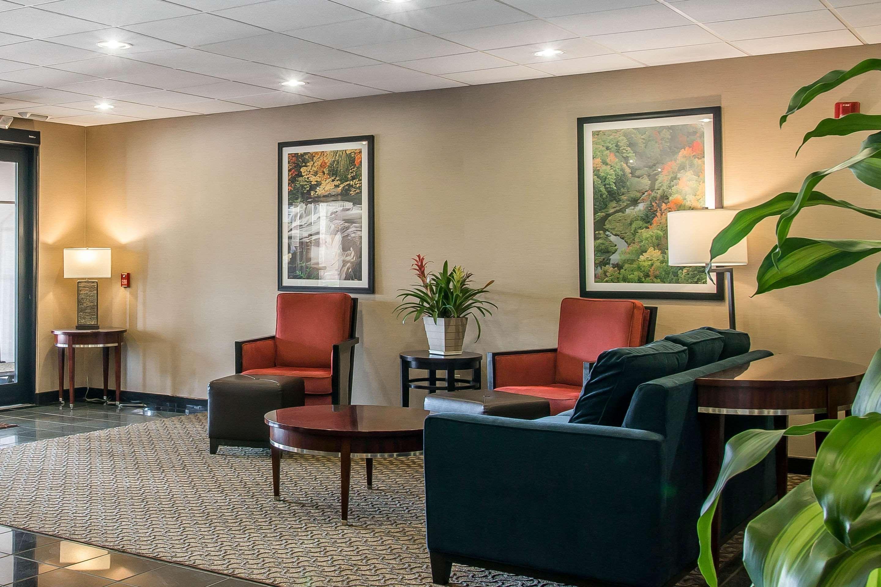 Comfort Suites Віксом Екстер'єр фото
