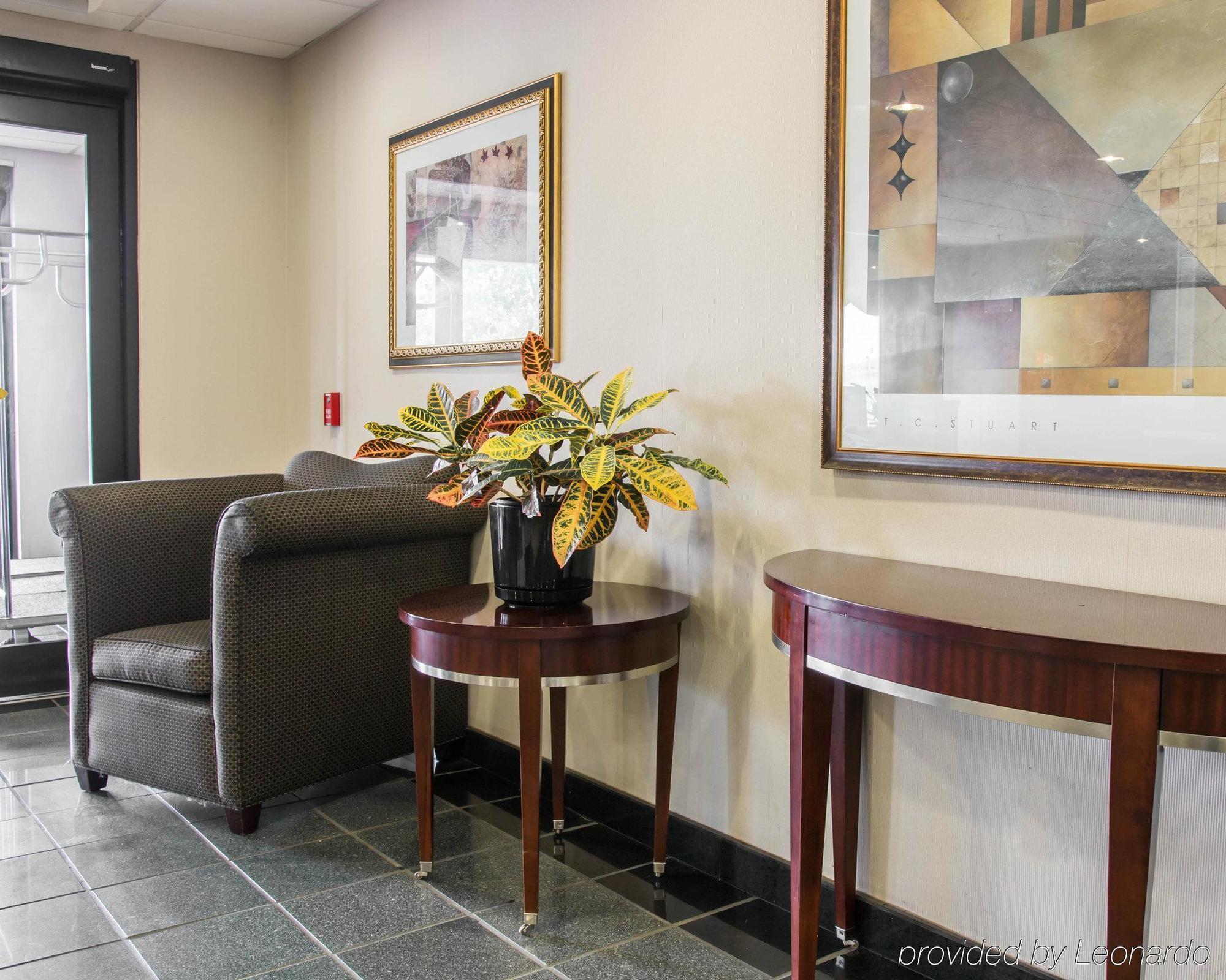 Comfort Suites Віксом Екстер'єр фото