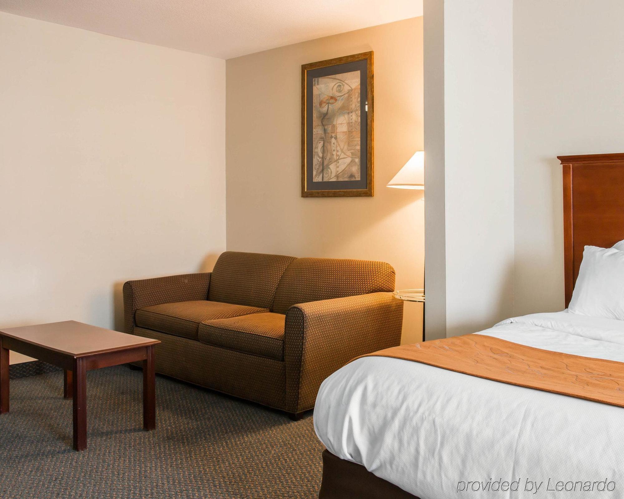 Comfort Suites Віксом Екстер'єр фото